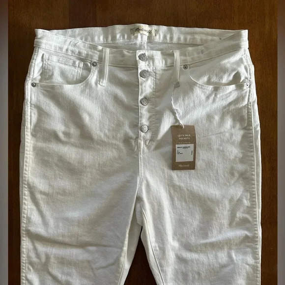 Madewell NWT 10" High-Rise Skinny Crop Jeans: Button-Front Edition - Picture 4 of 16